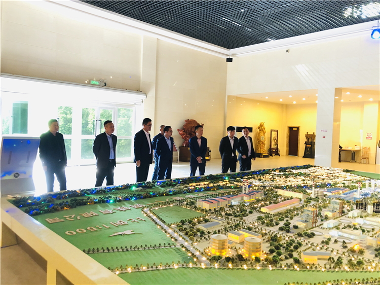 �й����ޱ�Ӯ���½��˸ֹ�ó�濢ս�������������»�Я�ֲ�����������г�